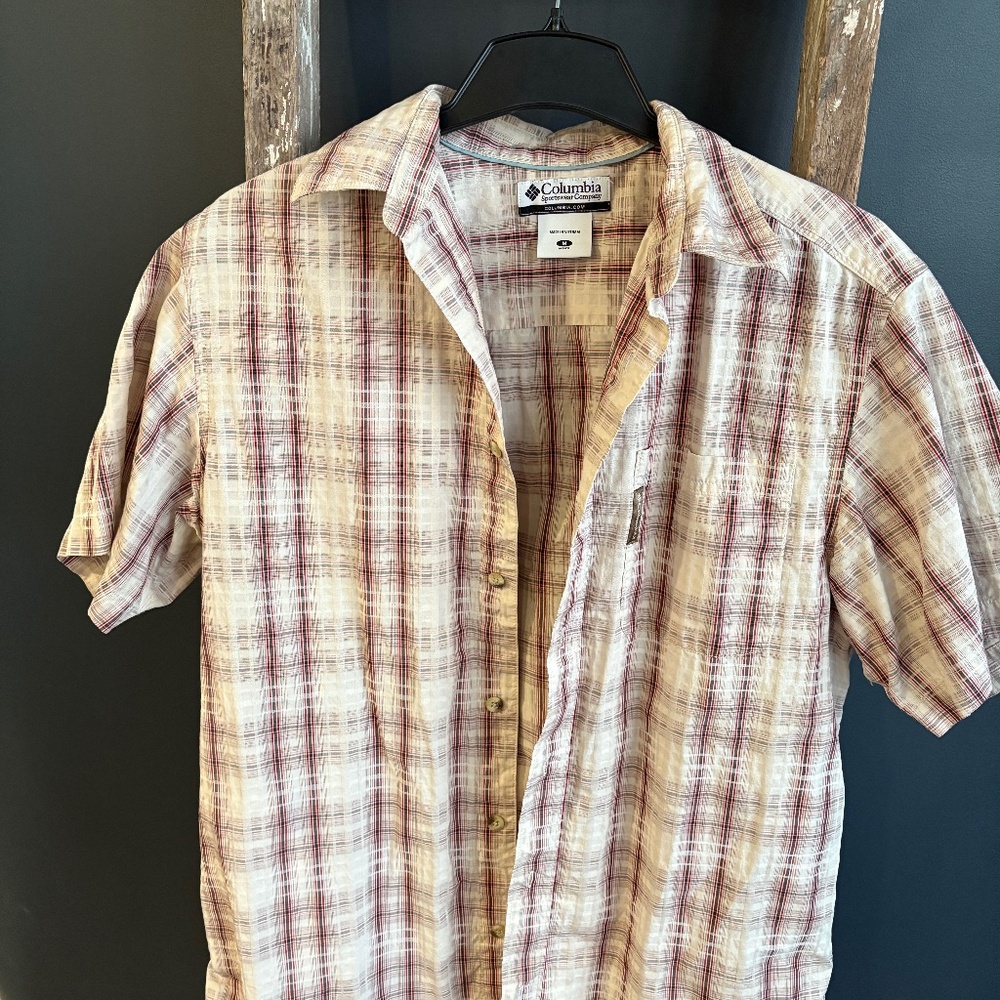 Columbia Button up